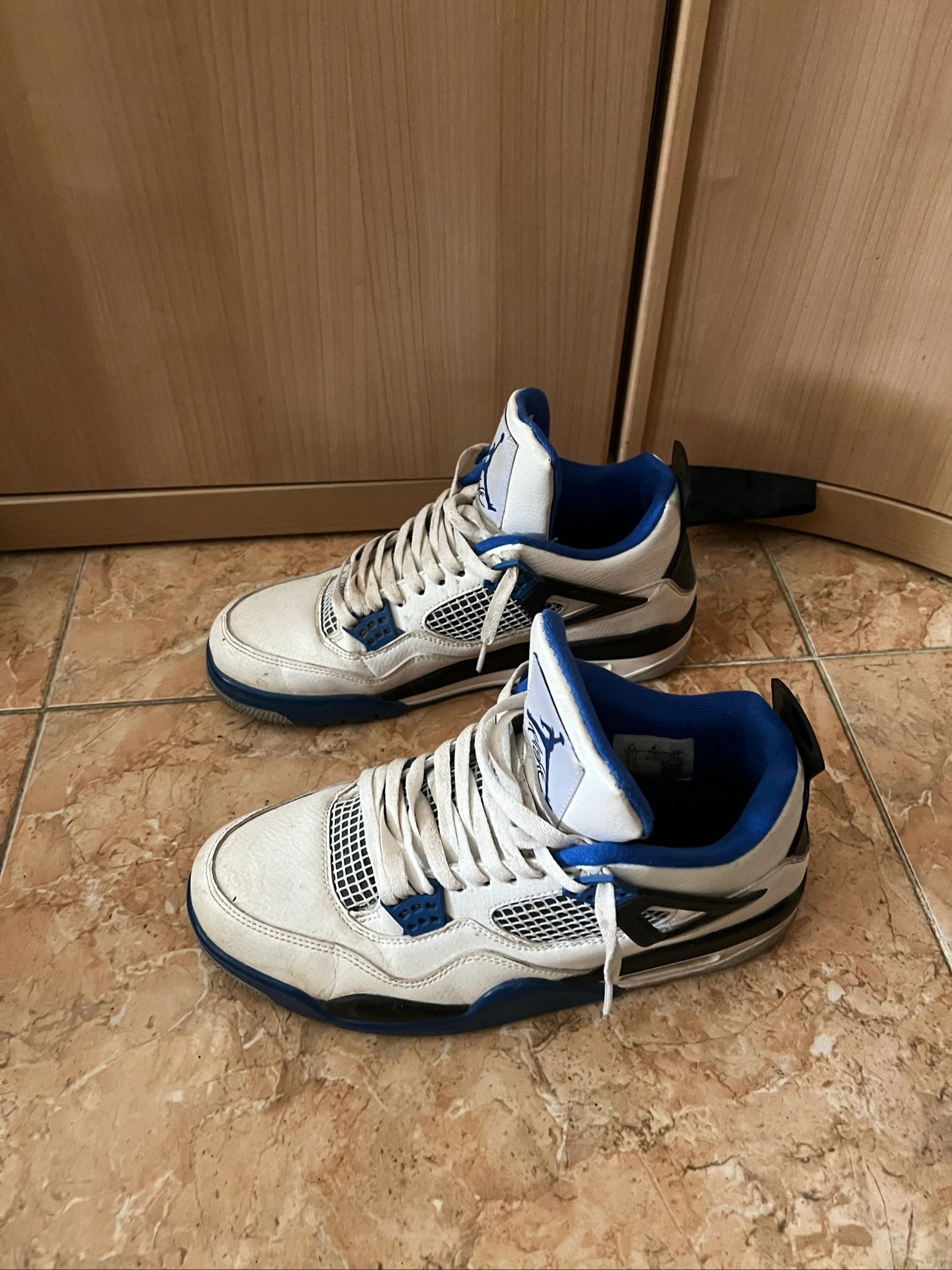 jordan 4 – photo 2